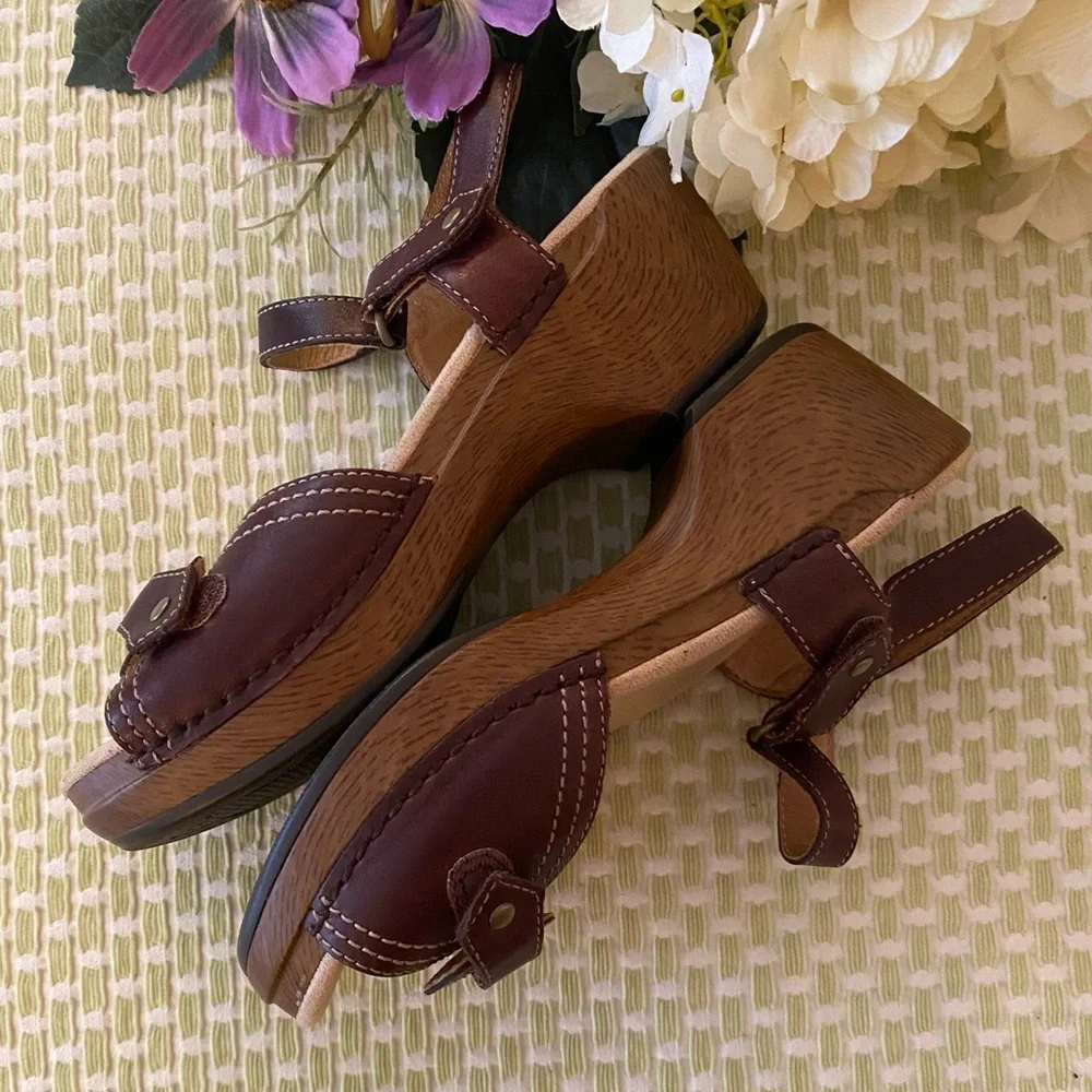 🍂🌻Dansko Women’s Sandals🌻🍂 - Picture 5 of 10